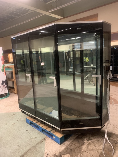 Floral Case 3 door w/glass shelves