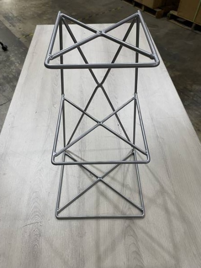 WIRE 3 TIER EASEL POWDERCOAT STARDUST SILVER 1 PER CARTON