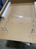 28IN PLEXI SNEEZE GUARD UNIVERSAL PACKED 1 PER CARTON