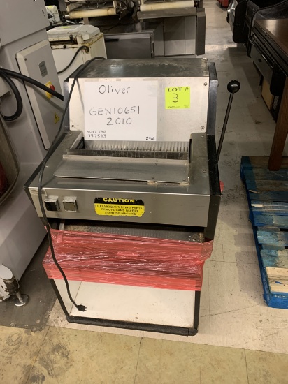 BREAD SLICER COUNTERTOP WITH MOBILE WOOD CART