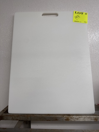 Cutting board - 2’ x 17.5”