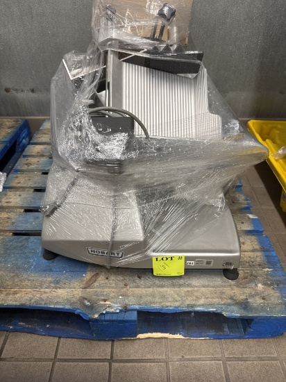 Deli slicer