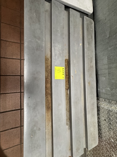 Molded dunnage rack 48" x 24" x 12"