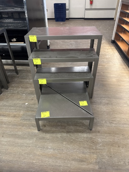 Metal display nesting tables - lot of 5