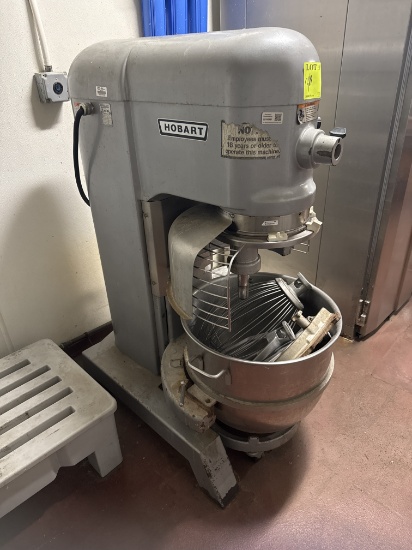 80qt bakery mixer w/80qt bowl, wisk, paddle, bowl dolly, 60qt bowl, adapter