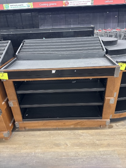 Produce table - 4’ x 3’ x 3'