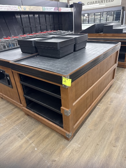Produce orchard table - 6’ x 3' x 3’