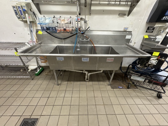 89" x 30" Stainless steel 3 compartment sink w/ spray nozzle and ecolab sys