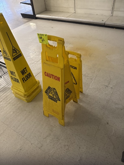 Foldable wet floor signs - lot of 2
