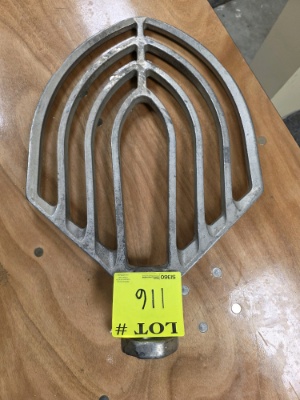 Hobart 80Qt mixer paddle