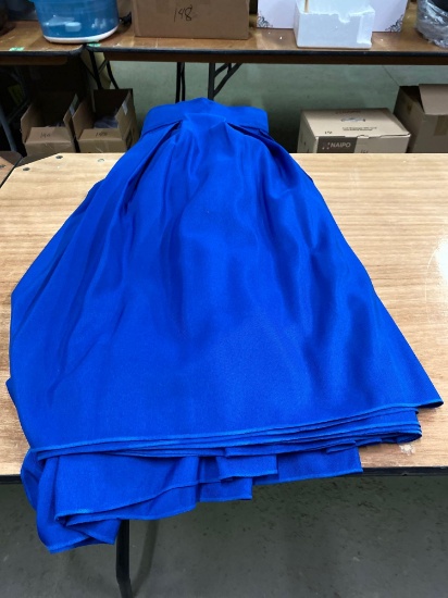 Table skirt