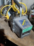 Vacuum pump