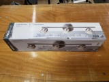 3-Light Track Fixture