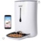 Pet feeder