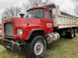 Mack Dump Truck RD690S