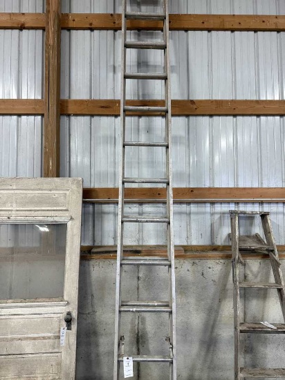 12' Alluminum extension ladder
