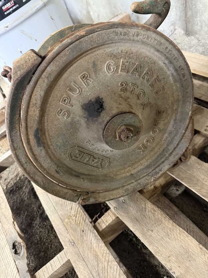Yale spur geared block