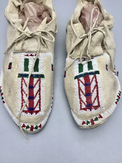 Vintage Plains Beaded Moccasins