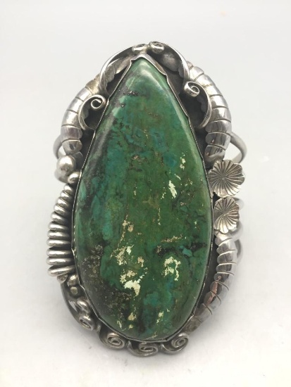 Vintage Green Stone Bracelet