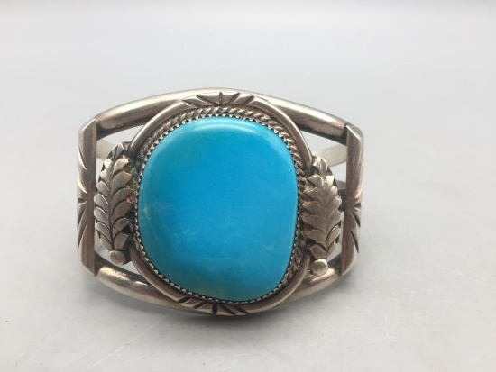 Vintage Sterling Silver and Turquoise Bracelet