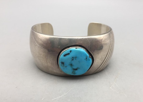 Vintage Sterling Silver and Turquoise Bracelet