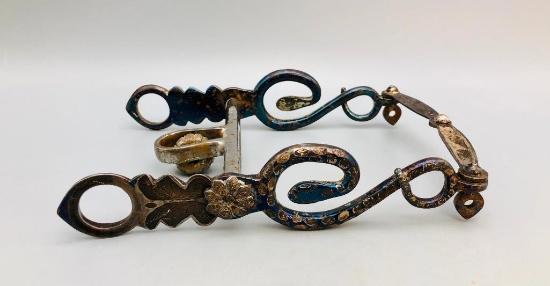 Unique Silver Inlay Snake Bit