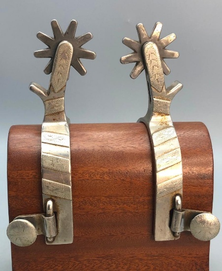 Vintage Crockett Johnny Mullens Pattern Spurs