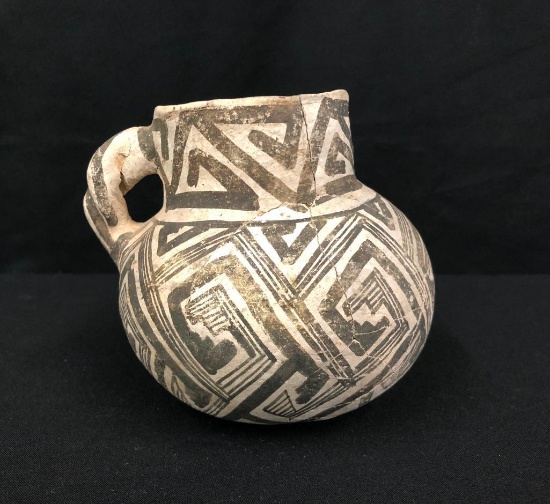 Prehistoric Anasazi Pottery Jar