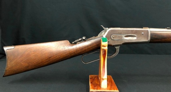 Winchester M. 1886 Lever Action Rifle