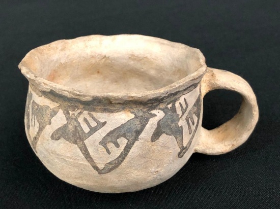 Small Size Fine Anasazi Pottery Cup
