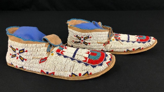 Antique Fully Beaded Cheyenne Moccasins - Circa Late 1800s to Early 1900s
