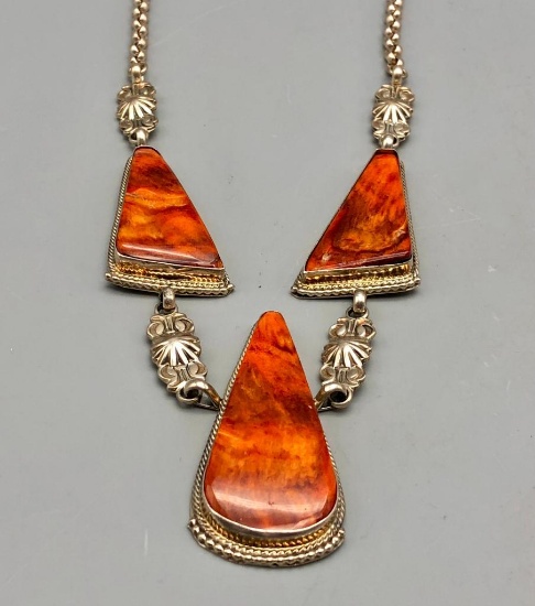Lovely Spiny Oyster Necklace