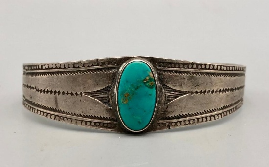 Older Turquoise and Sterling Silver Bracelet
