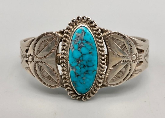 Handsomely Handmade Turquoise Bracelet