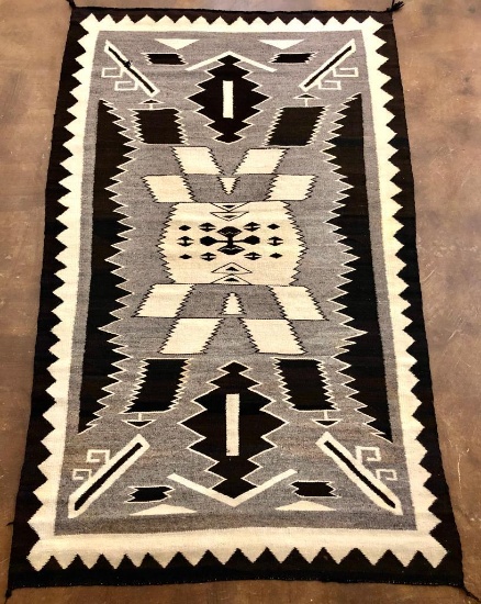 Unique Pattern Vintage Navajo Rug