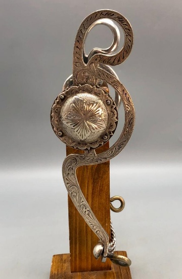 Silver Bit by Les Vogt