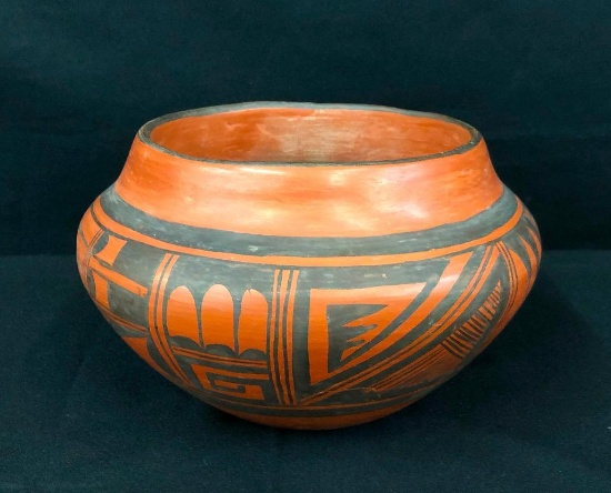 Vintage Hopi/Tewa Redware Pot