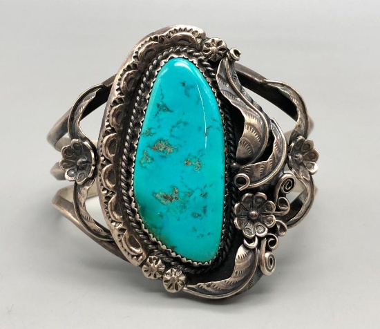 Vintage Sterling Silver & Turquoise Bracelet
