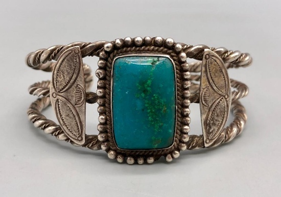 Vintage Twisted Wire & Turquoise Bracelet