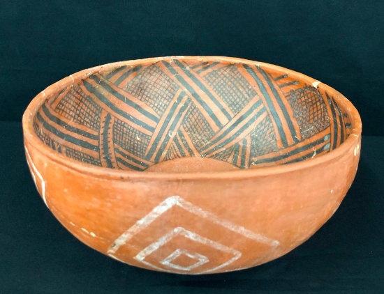 Prehistoric Anasazi Polychrome Pottery Bowl