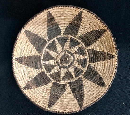 Fine, Pima Sunflower Design Basket