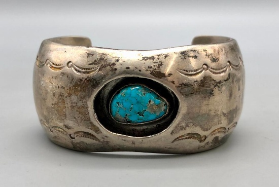 Vintage Shadowbox Style Turquoise Bracelet