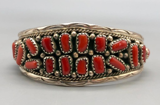18 Stone Coral & Sterling Silver Bracelet