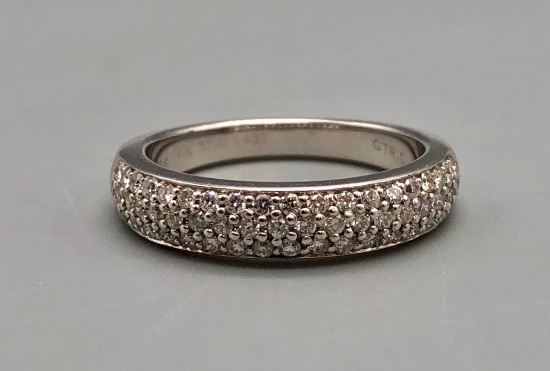 14K White Gold High Grade Diamond Ring