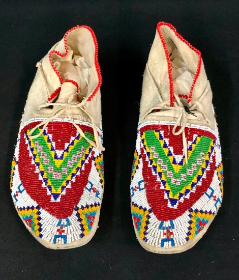 Vintage Assiniboine Beaded Moccasins