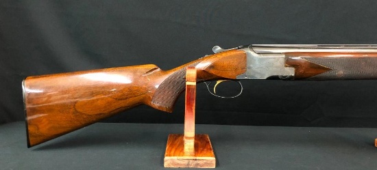 Browning Lighting O/U 12 Gauge Shotgun