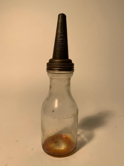 Oil bottle