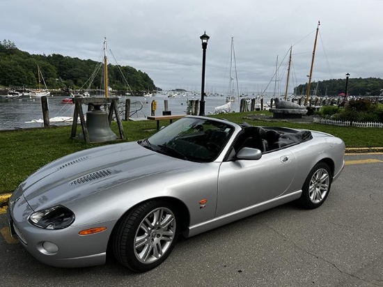 2005 Jaguar XKR Convertibile