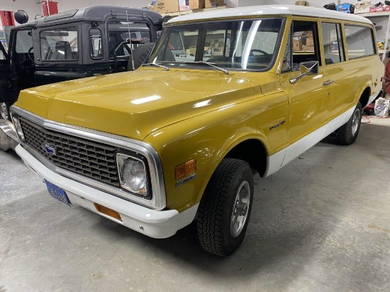 1975 Chevrolet Suburban 4 Door
