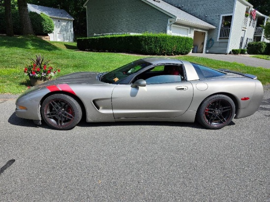 2001 Chevrolet Corvette Passenger Car, VIN # 1G1YY22G115126625